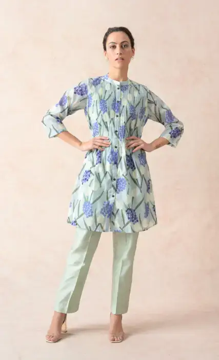 Hand embroidered Pin tuck kurti with pant palazzo